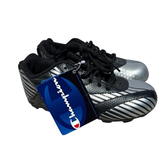 New Champion Cleat Soccer Outdoor Cleats - Picture 1 of 6